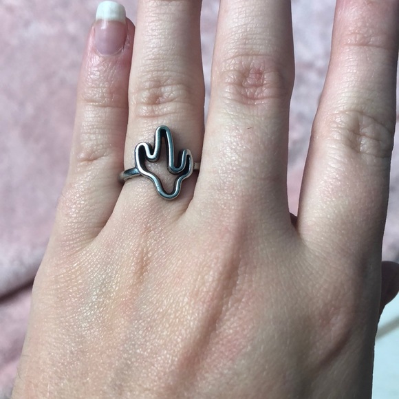 Ring bundle pt 2! - Picture 3 of 4